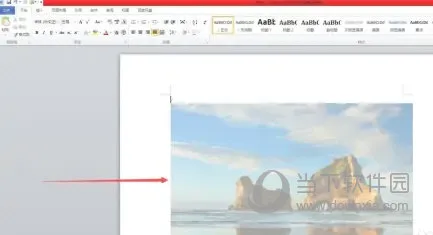 Word2021怎么把图片设置为半透明 操作方法