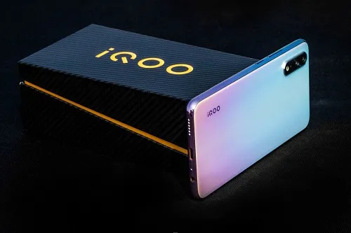 iqooneo8pro是曲面屏吗-应用教程