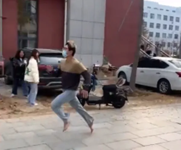 抖音为爱冲锋的勇士是什么意思-抖音为爱冲锋的勇士是什么梗