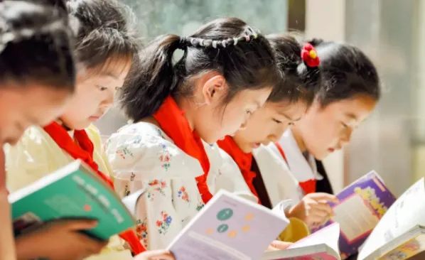 以下关于孤独症的说法,哪个是正确的呢-2023支付宝蚂蚁庄园4月2日每日一题答案(2)