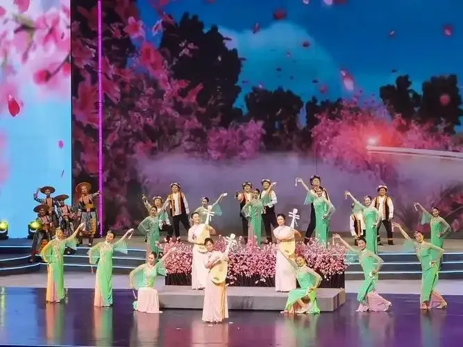 蚂蚁新村2月4日正确答案2025-以下哪一项国家级非遗是湖南的地方曲种