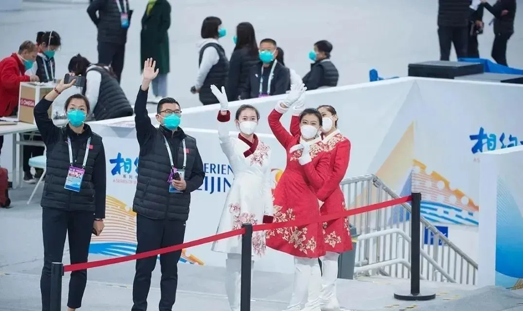 蚂蚁新村2月7日答题答案2025-以下哪种职业群体被称为体育赛事的幕后气氛组