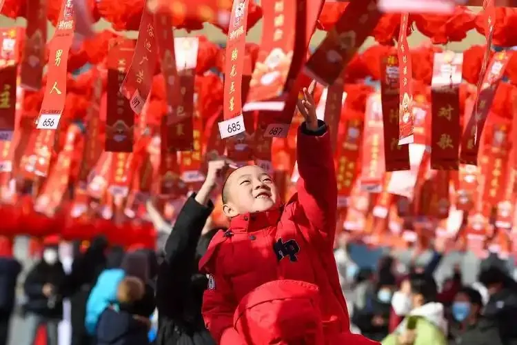 蚂蚁庄园2月12日答案是什么-小鸡领饲料今日正确答案2025